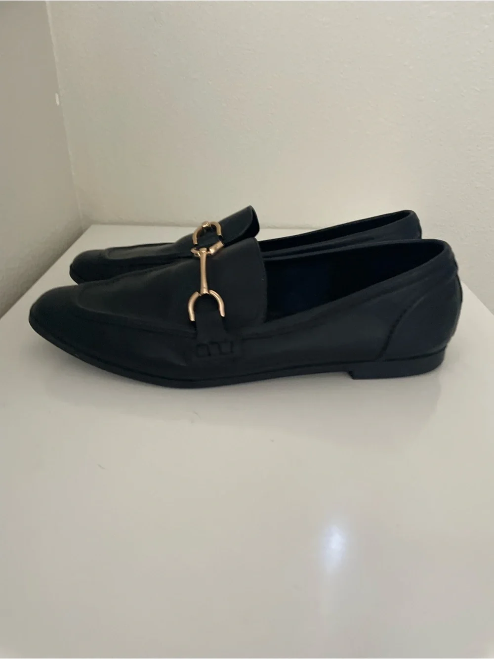 Steve Madden Women's Carinne Classic Black Leather Horsebit Loafers SZ 9